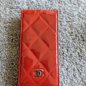CHANEL Coral Patent Leather 2013-2014 CC Quilted Flap iPhone 5 Case